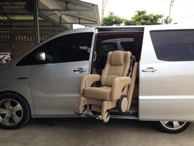 豐田埃爾法_福祉座椅